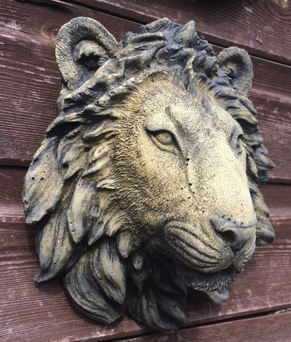 Small lion head wall - small, plaque