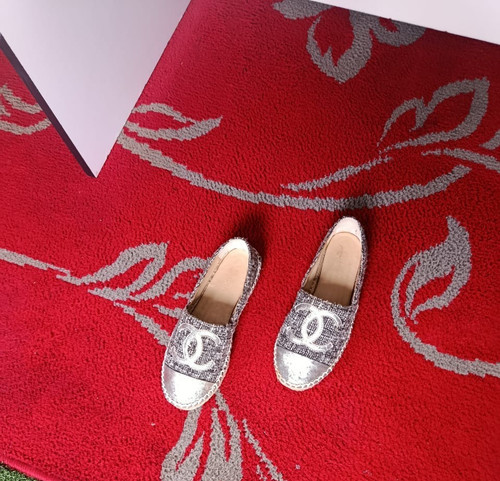 Authentic chanel cap toe - cc,