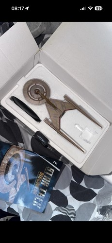 Authentic eaglemoss star trek - eaglemoss,