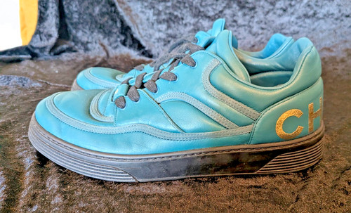 Chanel teal turquoise leather - turquoise,