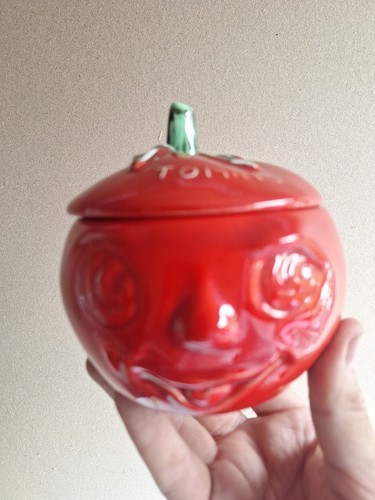 Sylvac tomato face pot - face, pb64