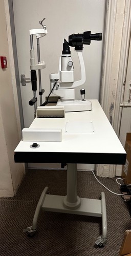Pivot slit lamp - pivot, table