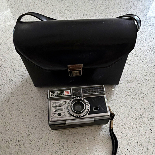 Kodak instamatic 304 126 - instamatic, film