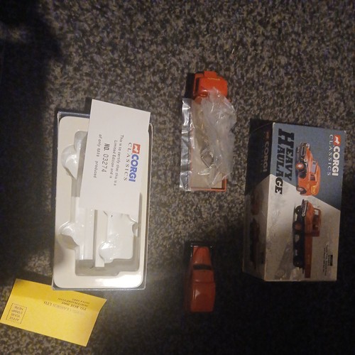 Corgi wynn model - 2, set