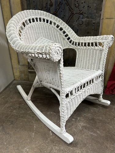 Vintage white wicker - wicker, rocking