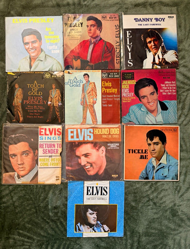 Elvis presley vinyl single - 7",