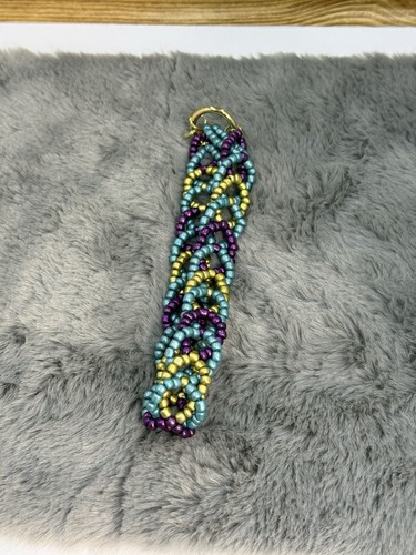 Multicolor plastic beaded - multicolor,