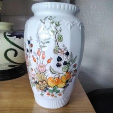 Aynsley bone china Somerset  9" embossed vase, unboxed, made in England.