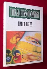 Nancy KRESS / The Aliens of