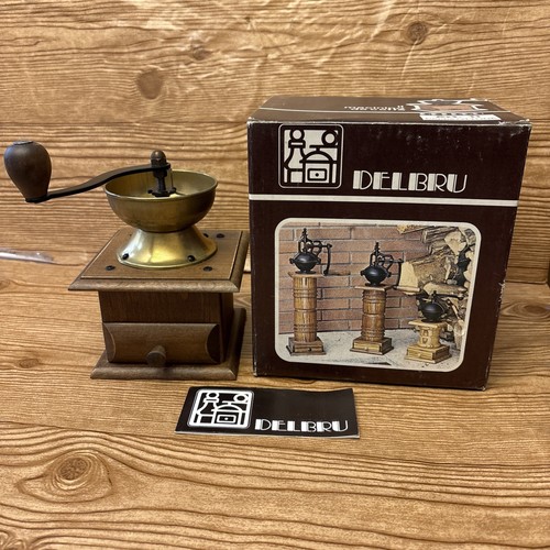 Vintage wood brass hand crank - wood,