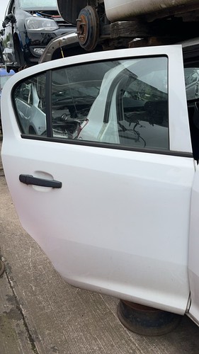 Vauxhall corsa ecoflex 5 - vauxhall, (d)