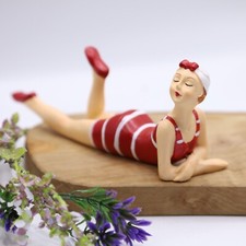 Bathing Lady Ornament Red &
