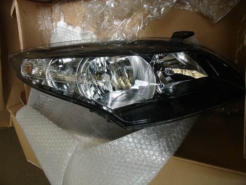 260104930r right headlight - 260104930r,