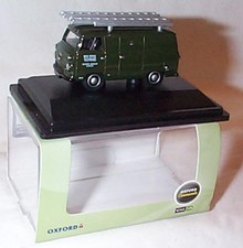 76FDE003 Ford 400E Post Office