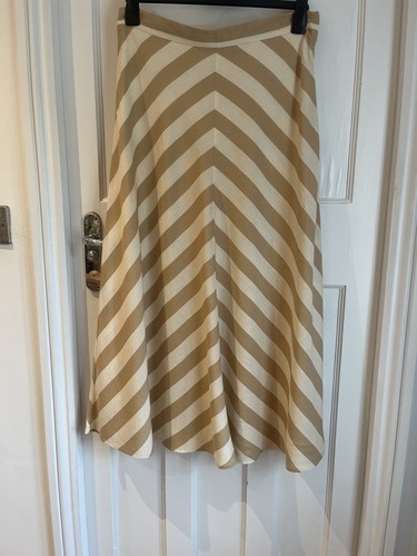 Zara midi skirt - size, large