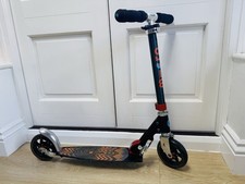 Micro Scooter: Speed Classic Black Fold Up Push Scooter