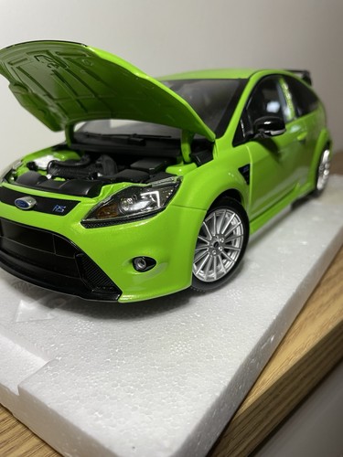 Focus 18 minichamps - focus, rs