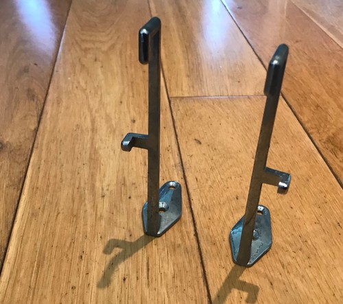 Vintage metal shelf - metal,