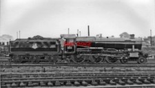 PHOTO  GWR COUNTY NO 1013 COUNTY OF DORSET 1953 AT ON SHED GLOUCESTER HORTON ROA