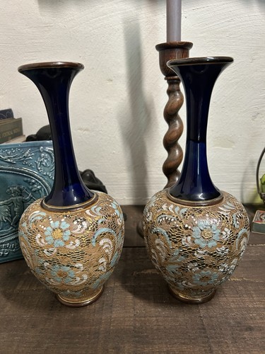 Pair royal doulton - pair, slaters
