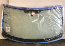 Genuine Land Rover Discovery 3 & 4 Heated Windscreen - CMB500631