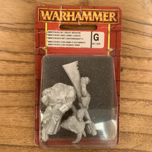 Warhammer minotaur with - warhammer, great