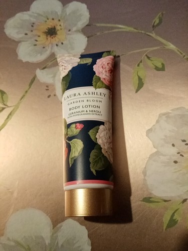 Laura ashley garden bloom - laura,