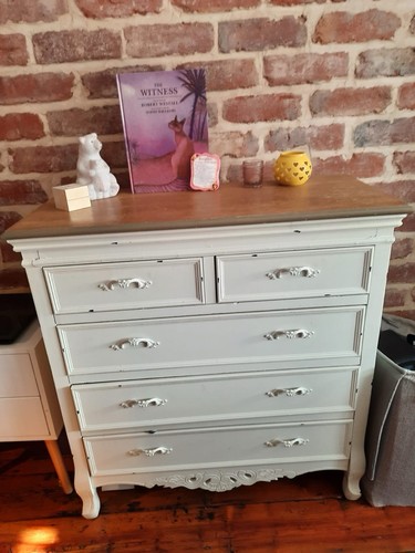 Cream vintage chest drawers - vintage, of