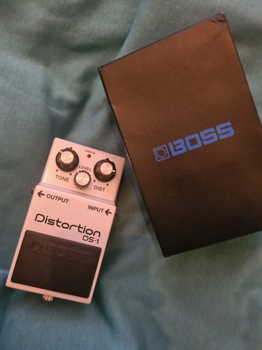 Boss distortion guitar - distortion,