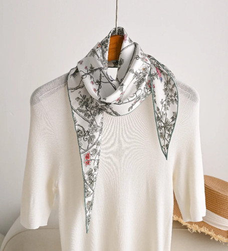 100 twill silk scarf 140x48cm - 100%,