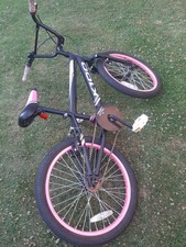 Harlem bicycle K100 girls child good condition