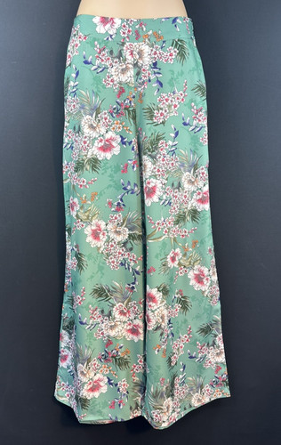 Yumi summer green - yumi, floral