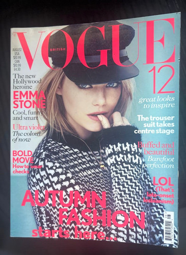 Vogue magazine august - magazine:,