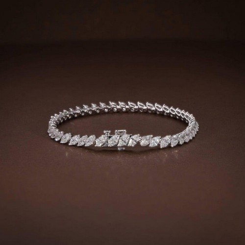 Marquise cut diamond - 8,