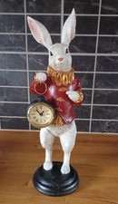 Alice in wonderland white