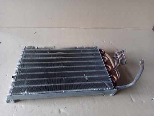 Refrigeration condenser