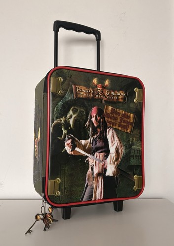 Disney store pirates - disney,