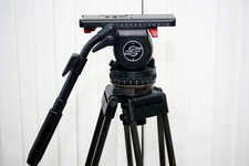Sachtler Video 18SB 100mm bowl Fluid Head +Sachtler Speed Lock CF 3 stage Tripod