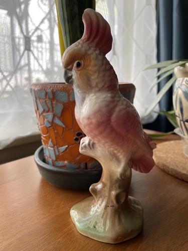 Ceramic parrot cockatoo - or,