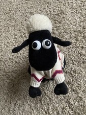 Wallace &  Gromit Shaun The Sheep Plush with Sweater Approx 9” born To Play 1989