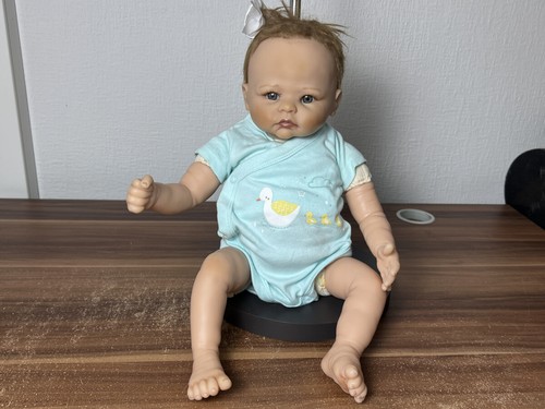Artist doll collector linda - doll,