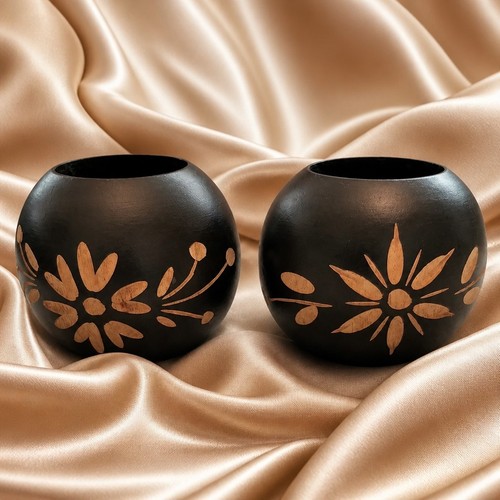 Brown engraved round wooden - brown,
