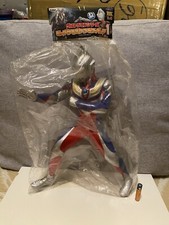 ULTRAMAN TIGA : MULTI TYPE BIG SOFUBI FIGURE