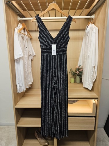 Bnwt lipsy london womens - bnwt,
