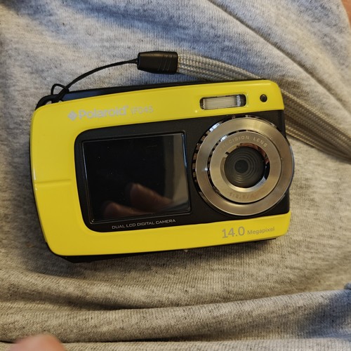 Polaroid digital camera if045 - polaroid,