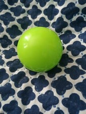 Flashing green bouncy ball - green,