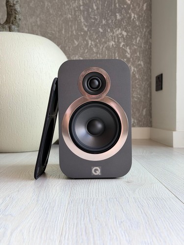 Acoustics 3020i bookshelf - acoustics,