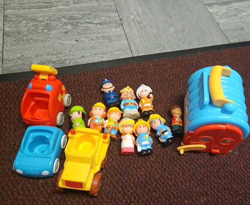 Elc happyland people figures - elc,