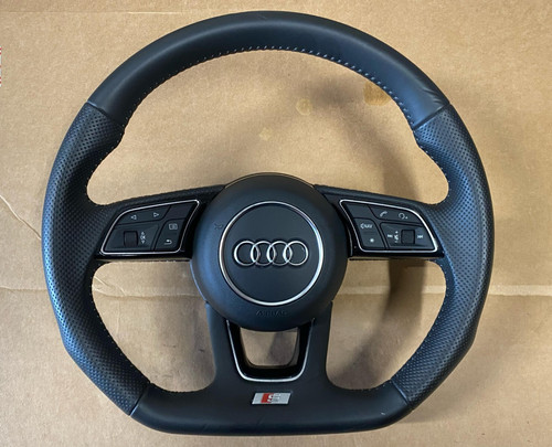 Audi line flat bottom - audi, a3