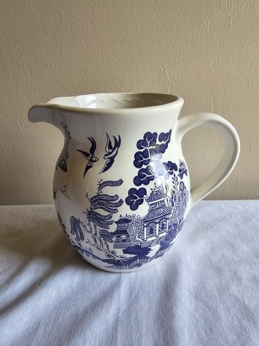 Vtg blue willow - blue, pantry